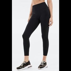 Fabletics Sync Seamless High Waisted 7/8 Leggings
